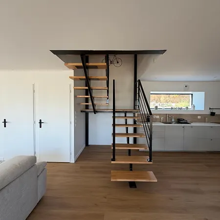 Dom wakacyjny Grange Au Coeur Du Parc Des Volcans D'auvergne *