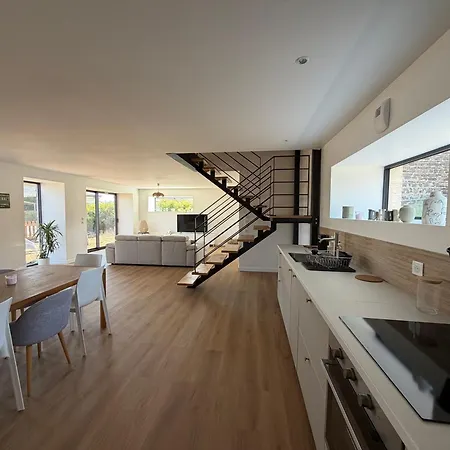 Grange Au Coeur Du Parc Des Volcans D'auvergne Dom wakacyjny *